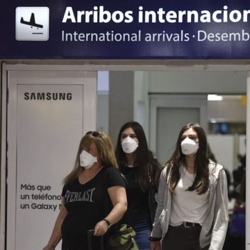Reunión del Gobierno y las líneas aéreas para analizar la situación por el coronavirus