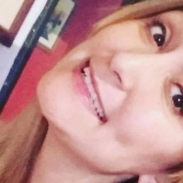 Acusan a un hospital de Córdoba por la muerte de una joven: “Le dijeron que no volviera si no tenía coronavirus”