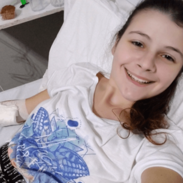 Sabrina, la chica cordobesa del video viral, necesita el medicamento que frena su deterioro
