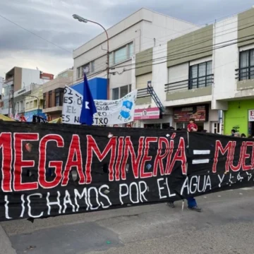 Chubut: escándalo por un audio y un video que mostrarían coimas para impulsar la megaminería