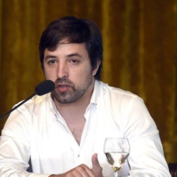 Kreplak dijo que «hay un total desapego a los cuidados» y no descartó nuevas restricciones
