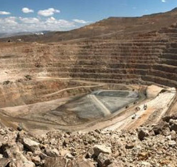 Chubut resiste cambios legales a favor de la megaminería