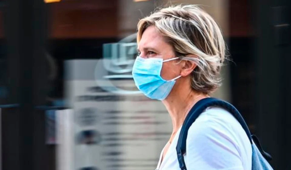 Los barbijos, una amenaza para el medio ambiente