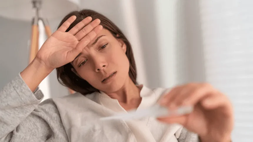 ¿Pacientes con Covid-19 deben esperar a recuperarse antes de recibir la vacuna?