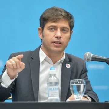 Kicillof tildó de «irresponsable» la postura de la oposición sobre restricciones