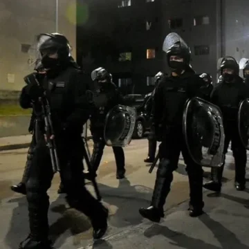 Continúa el operativo policial en Villa Lugano contra los narcotraficantes