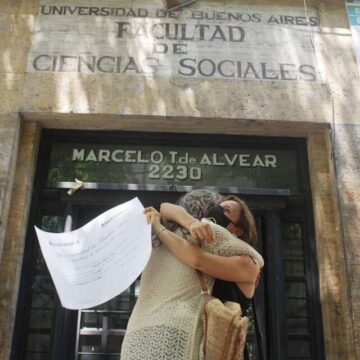 La Facultad de Ciencias Sociales de la UBA entregará títulos que respetan la identidad autopercibida