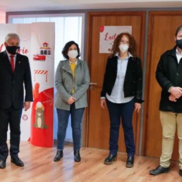 Se inauguró el primer lactario del país para Bomberas Voluntarias