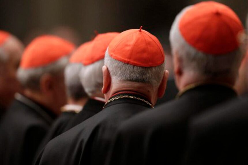 352643-whatsapp-20image-202022-02-15-20at-2018-14-50 Asociaciones de víctimas italianas exigen que se investigue «décadas de abuso»