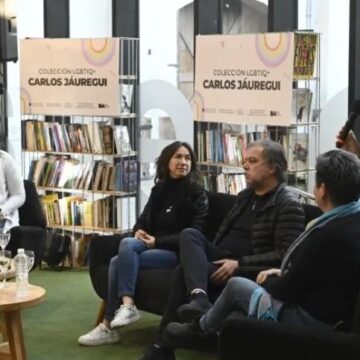 Biblioteca Parque de la Estación: se inauguró la colección LGBTIQ+ Carlos Jáuregui