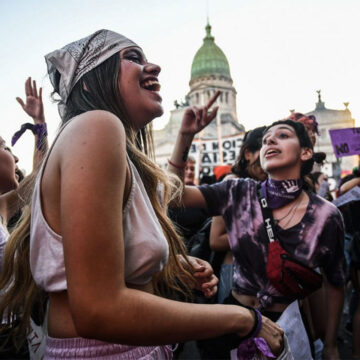 “Milei, sos un estafador”, el eje de la marcha transfeminista que se prepara para el 8M