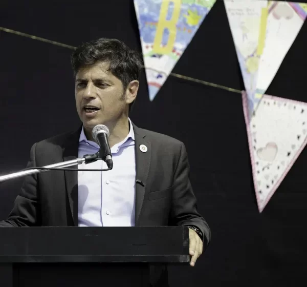 Kicillof anunció la suspensión de las PASO y el desdoblamiento de las elecciones bonaerenses