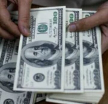 El dólar tuvo la mayor suba diaria del año al escalar $35 y y llegó a tocar los $1.345