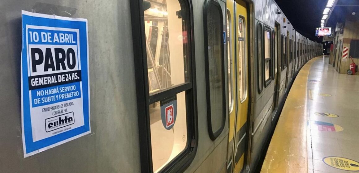 Suben casi un 6% las tarifas de colectivos, subte y peajes