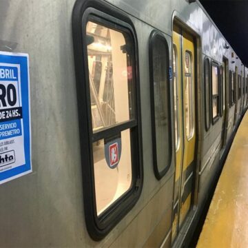 Suben casi un 6% las tarifas de colectivos, subte y peajes