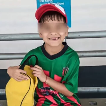 Con dolor, despidieron los restos de Thiago y el policía que lo baleó volvió a declarar