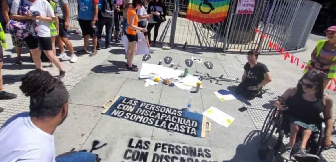 Tras el veto de Milei, convocan a un paro y jornada federal por la emergencia en discapacidad