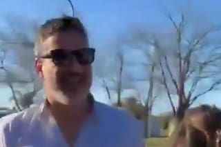Intendente de Brandsen y concejal de Fuerza Patria protagonizan pelea en la calle