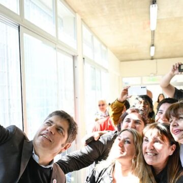 Kicillof lidera la campaña hacia octubre sin comunicación con Cristina y Máximo Kirchner