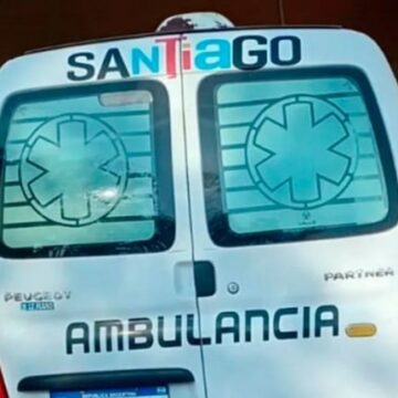 Empleado público utiliza ambulancia municipal para dirigirse a un hotel alojamiento