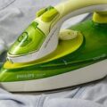 Pequeña pero poderosa: la plancha innovadora que revoluciona las tareas del hogar