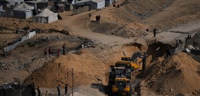 imagen-397 Netanyahu ordena intensificar ataques en Gaza mientras Hamas retrasa entrega de cuerpos de rehenes