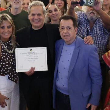 imagen-172 Francisco Ayala reconocido como Personalidad Destacada de la Cultura en Buenos Aires