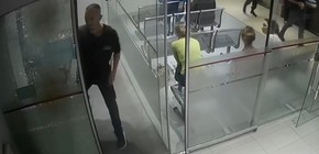 imagen-21 Hombre desata caos en clínica de La Plata al sacar a su madre sin alta médica