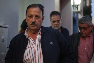 imagen-92 El gobernador de La Rioja solicita la renuncia de su gabinete tras ajustada victoria