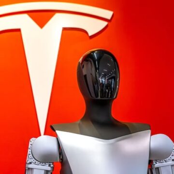 El sorprendente desmayo del robot de Tesla en un evento
