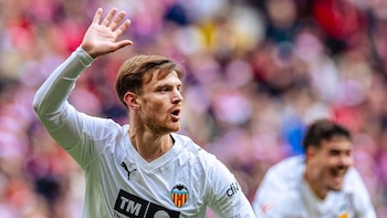 imagen-179 Lucas Beltrán brilla con un gol en la derrota del Valencia frente al Atlético de Madrid