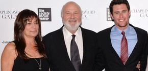 imagen-214 Tragedia familiar: Detalles sobre el asesinato de Rob Reiner y su esposa, con su hijo arrestado