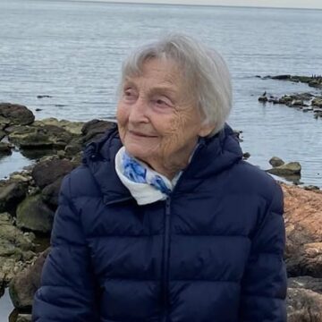Una uruguaya de 97 años revela su participación en espionaje durante la Guerra de Malvinas