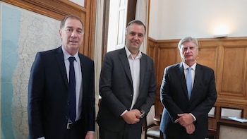 Reprogramación de reunión entre Santilli y Ziliotto por reforma laboral