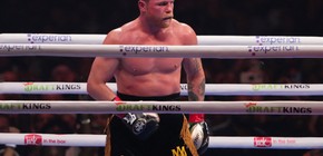 Canelo Álvarez anuncia su retorno al ring tras perder títulos y someterse a cirugía