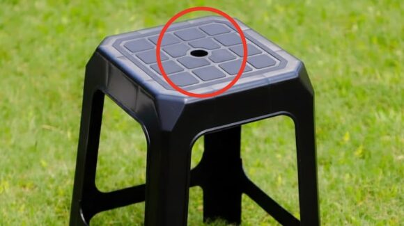 Funcionalidad del Agujero en las Banquetas de Plástico