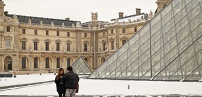 imagen-346 La directora del Museo del Louvre presenta su renuncia tras el robo de joyas valoradas en 88 millones de euros
