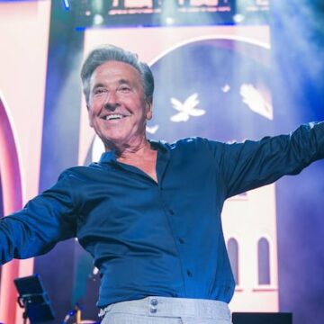 Ricardo Montaner relanza su álbum «Una mañana y un camino» con novedades