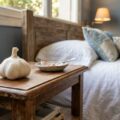 La importancia de dejar un ajo al lado de la cama según el Feng Shui