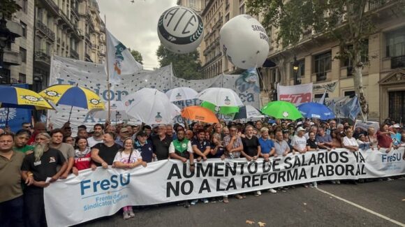 Impacto legal para el Gobierno: un juez detiene el traspaso de la Justicia laboral a la Ciudad de Buenos Aires