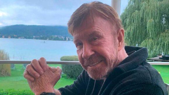 Urgente hospitalización de Chuck Norris genera preocupación entre sus seguidores