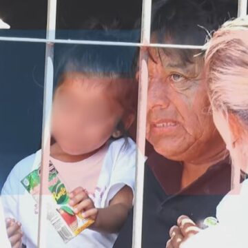 La niña hallada en Córdoba regresa a su hogar: emotivo encuentro con su familia