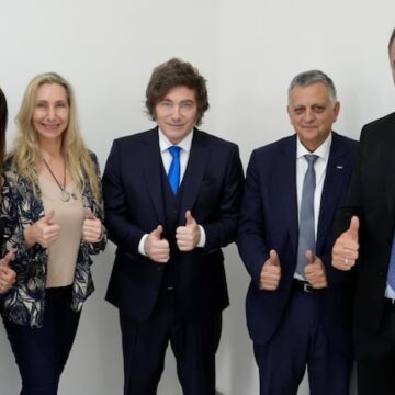 Javier Milei celebra el fallo judicial favorable a Argentina en el caso YPF