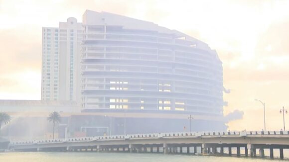 imagen-159 Demolición del Mandarin Oriental de Miami da paso a exclusivas torres residenciales