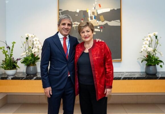 imagen-204 Caputo destaca la importancia de la segunda revisión del FMI