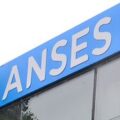 Aumento en jubilaciones y bonos de ANSES para mayo de 2026