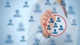 La contratación de consultorías: un paso hacia la mejora, no una señal de debilidad