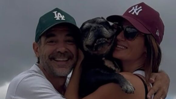 Paula Chaves realizó una emotiva ceremonia en honor a su perro Moro