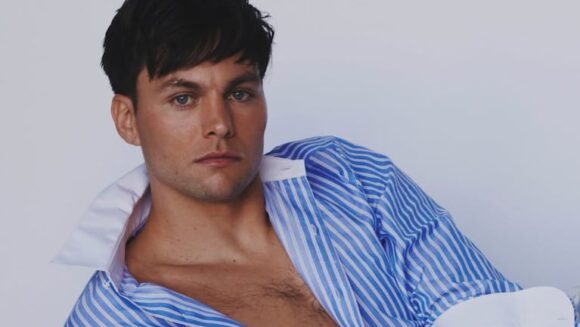 Nicolás Keenan, el primer caballero de Países Bajos, brilla como modelo