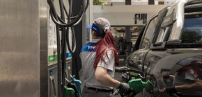 El Gobierno implementa medidas para frenar el aumento de combustibles